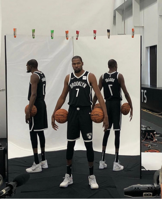 九游-莎拉波娃重返赛场，夺冠首场状态出色，掘金观众沸腾！再创辉煌时刻-九游